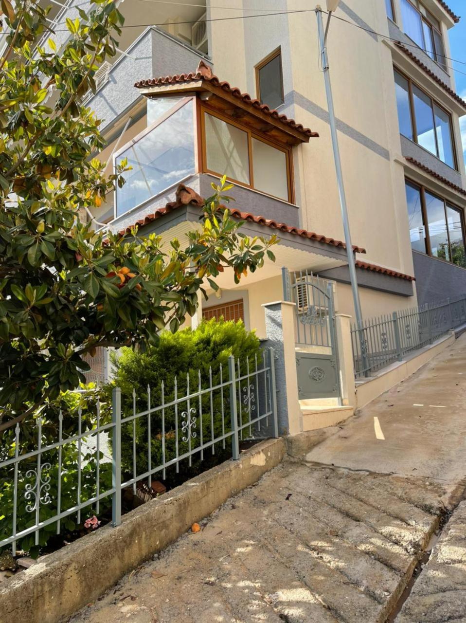 Gardenia * Sarandë